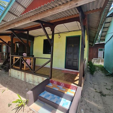 Kampong Juara Rainbow Tioman Cottage מראה חיצוני תמונה