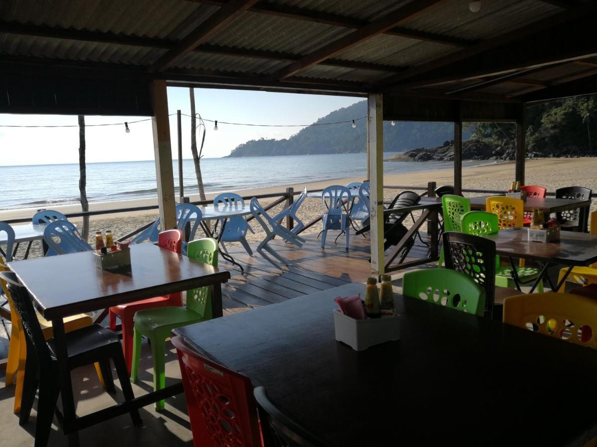 Kampong Juara Rainbow Tioman Cottage מראה חיצוני תמונה