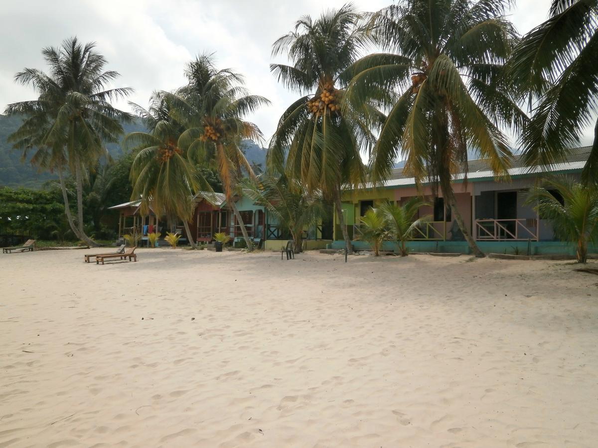 Kampong Juara Rainbow Tioman Cottage מראה חיצוני תמונה