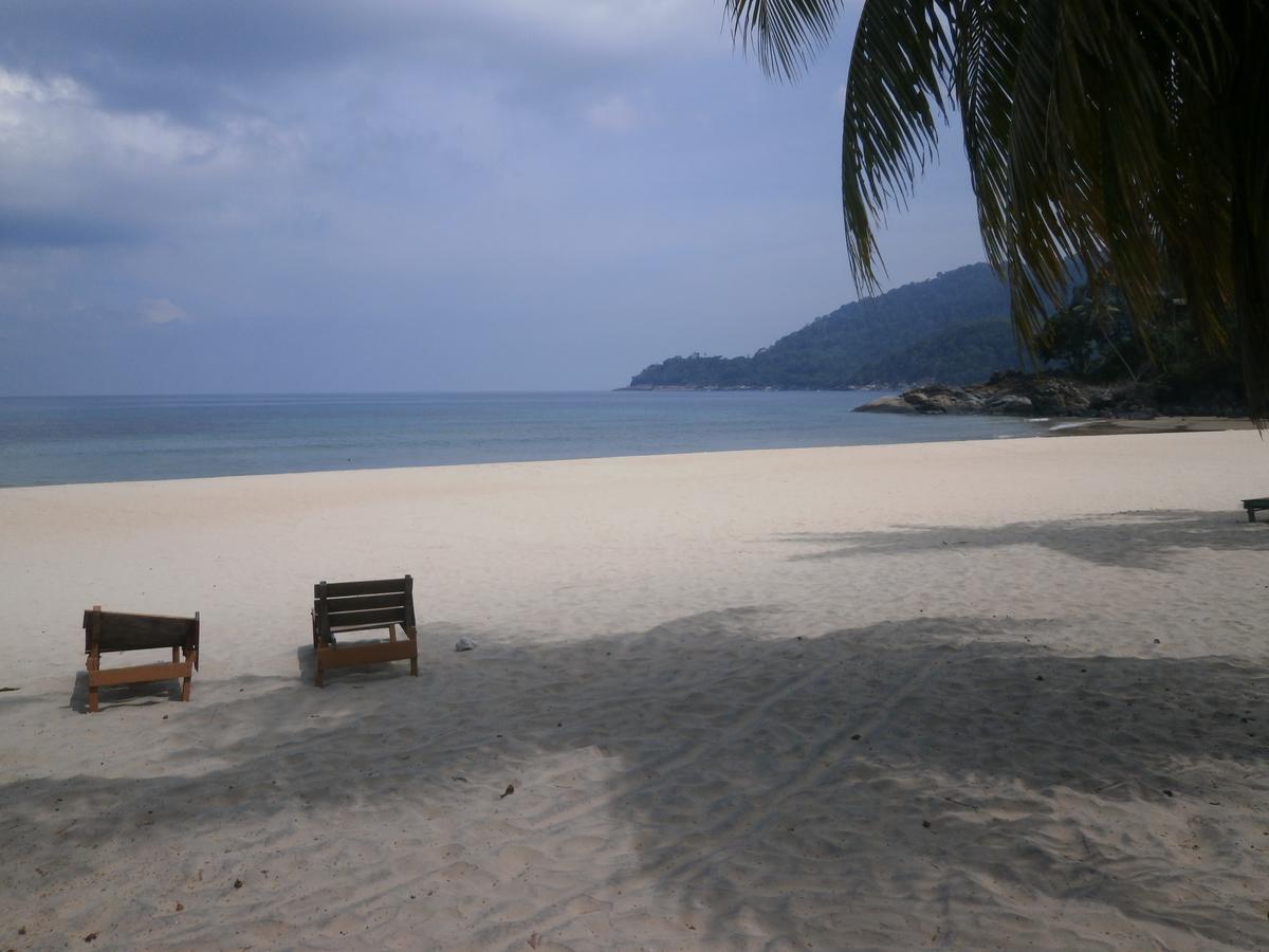 Kampong Juara Rainbow Tioman Cottage מראה חיצוני תמונה
