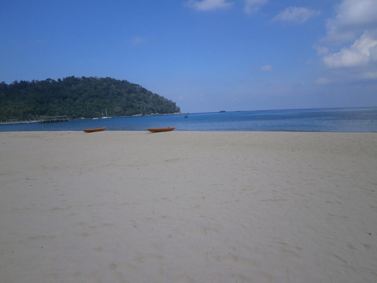Kampong Juara Rainbow Tioman Cottage מראה חיצוני תמונה